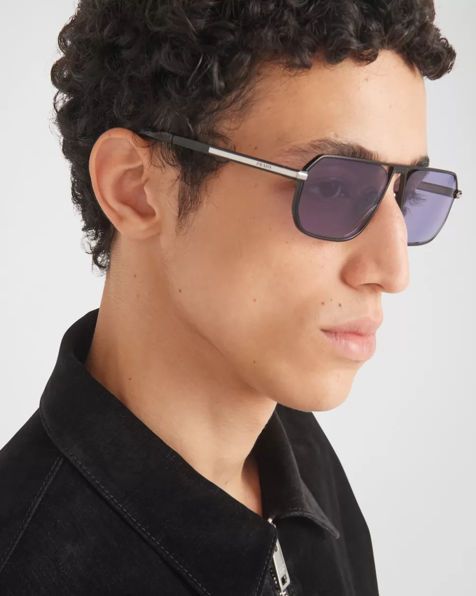 Prada Gafas De Sol Con Una Icónica Placa De Metal^Hombre GAFAS DE SOL