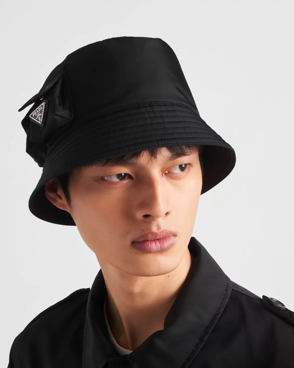 Prada Sombrero De Pescador De Re-nylon^Hombre COLECCIÓN MASCULINA | SOMBREROS Y GUANTES